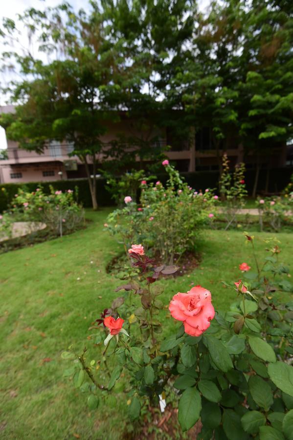 Pak Chong Rose Villa Hote מראה חיצוני תמונה